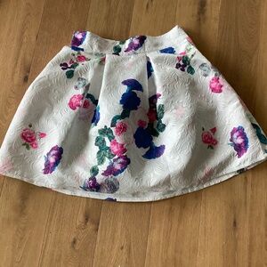 NWT Stunning Chicwish Skirt - L
